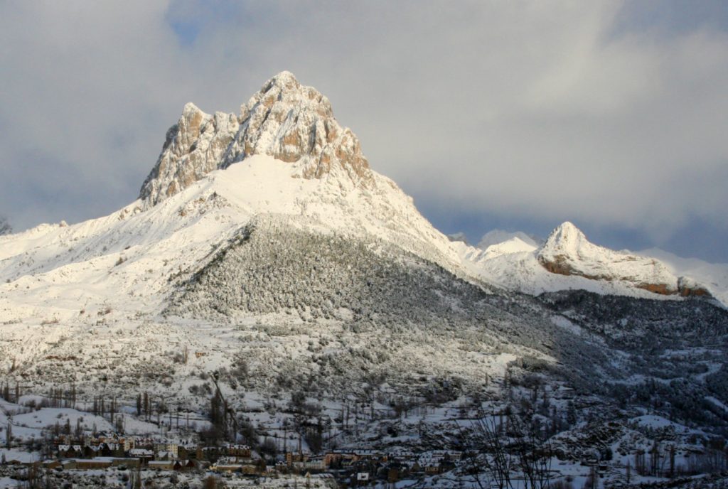 Lee más sobre el artículo EL CLUB DE NEGOCIOS VIAJA AL PIRINEO