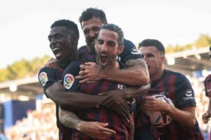 ¡Vive el SD Huesca – Málaga CF en El Alcoraz gracias a SDH Empresas!