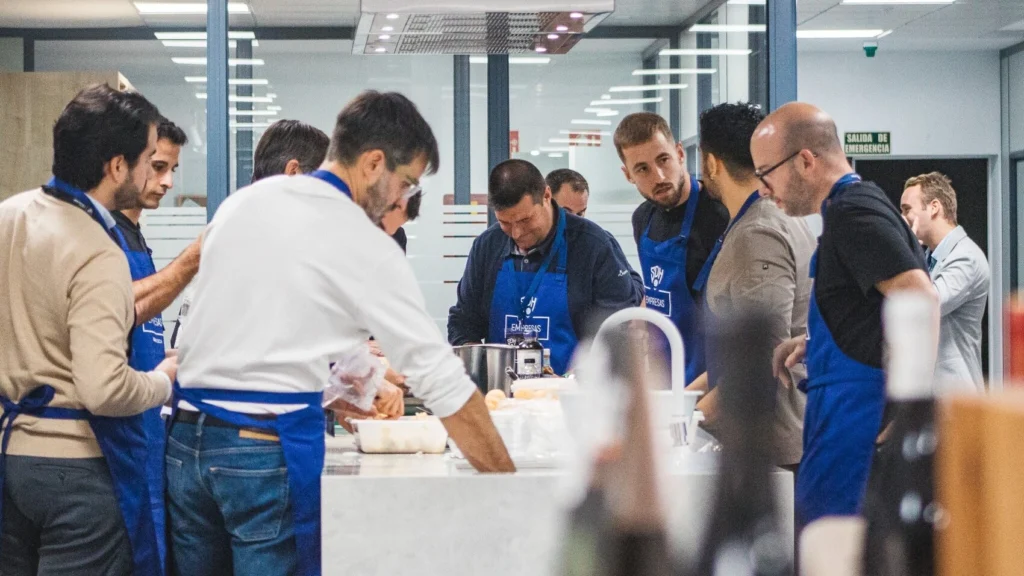 Lee más sobre el artículo SDH Empresas inaugura la temporada con una experiencia culinaria y de networking en el Centro de Innovación Gastronómica de Aragón